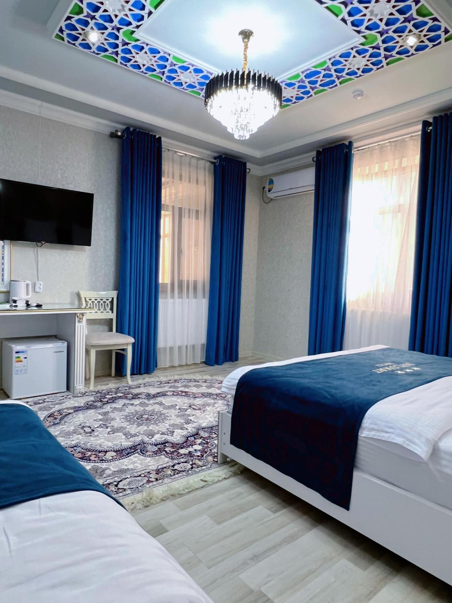 Hotel Diplomat Premium Samarcanda Exterior foto